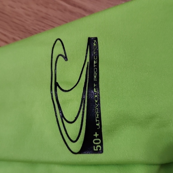 O'Neill Youth Basic Skins UPF 50+ Short Sleeve Sun Shirt size 14 - Picture 2 of 6